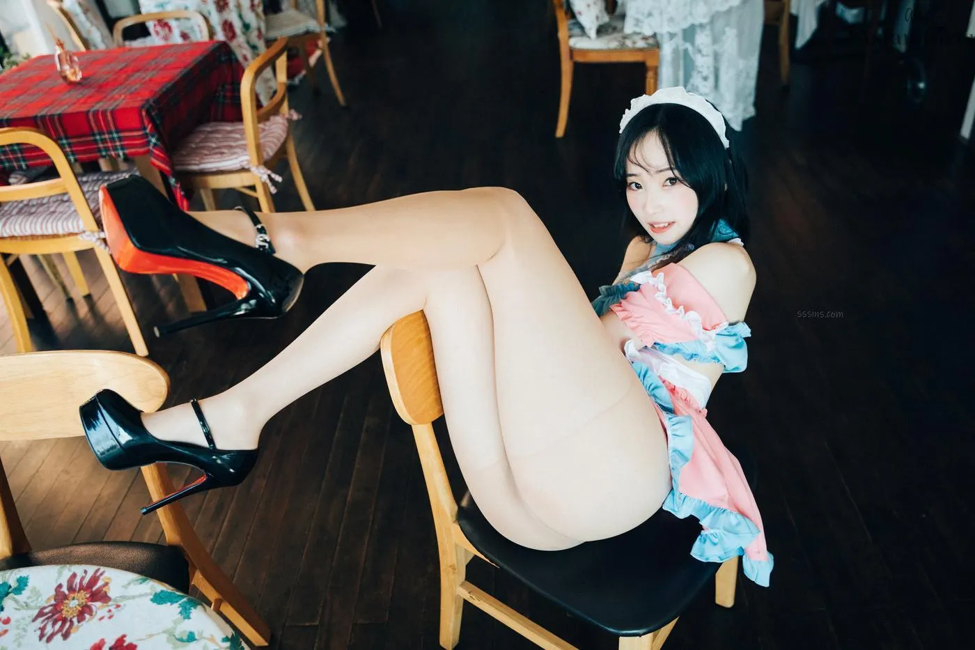 Bambi밤비 – NO.105 [Loozy] Cafe Alba Update HQ [79P]插图1